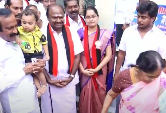 வேட்புமனுவே தாக்கல் செய்யாமல் பிரச்சாரத்தை தொடங்கிய திமுக