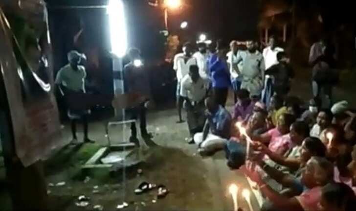 சிவகிரி அருகே மின்சாரம் தாக்கி கல்லூரி மாணவர் பலி... உடலை வாங்க மறுத்து உறவினர்கள் தொடர் போராட்டம்!