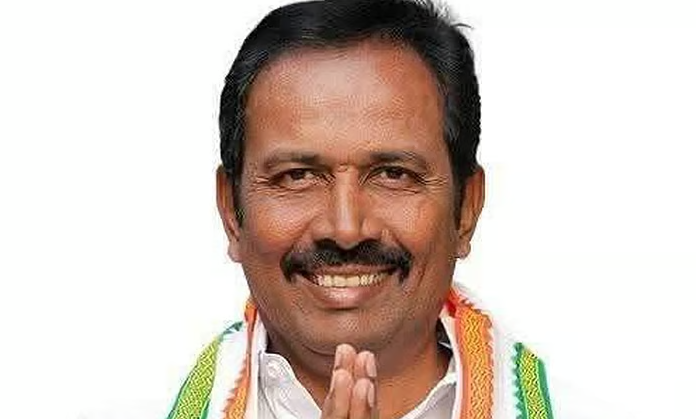 #JUST IN : காங்கிரஸ் சட்டமன்ற குழு தலைவராக கிளியூர் எம்எல்ஏ ராஜேஷ் குமார் மீண்டும் தேர்வு..!