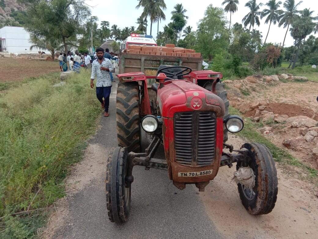 திருப்பத்தூர் அருகே டிராக்டர் சக்கரம் ஏறியதில் தொழிலாளி பலி!