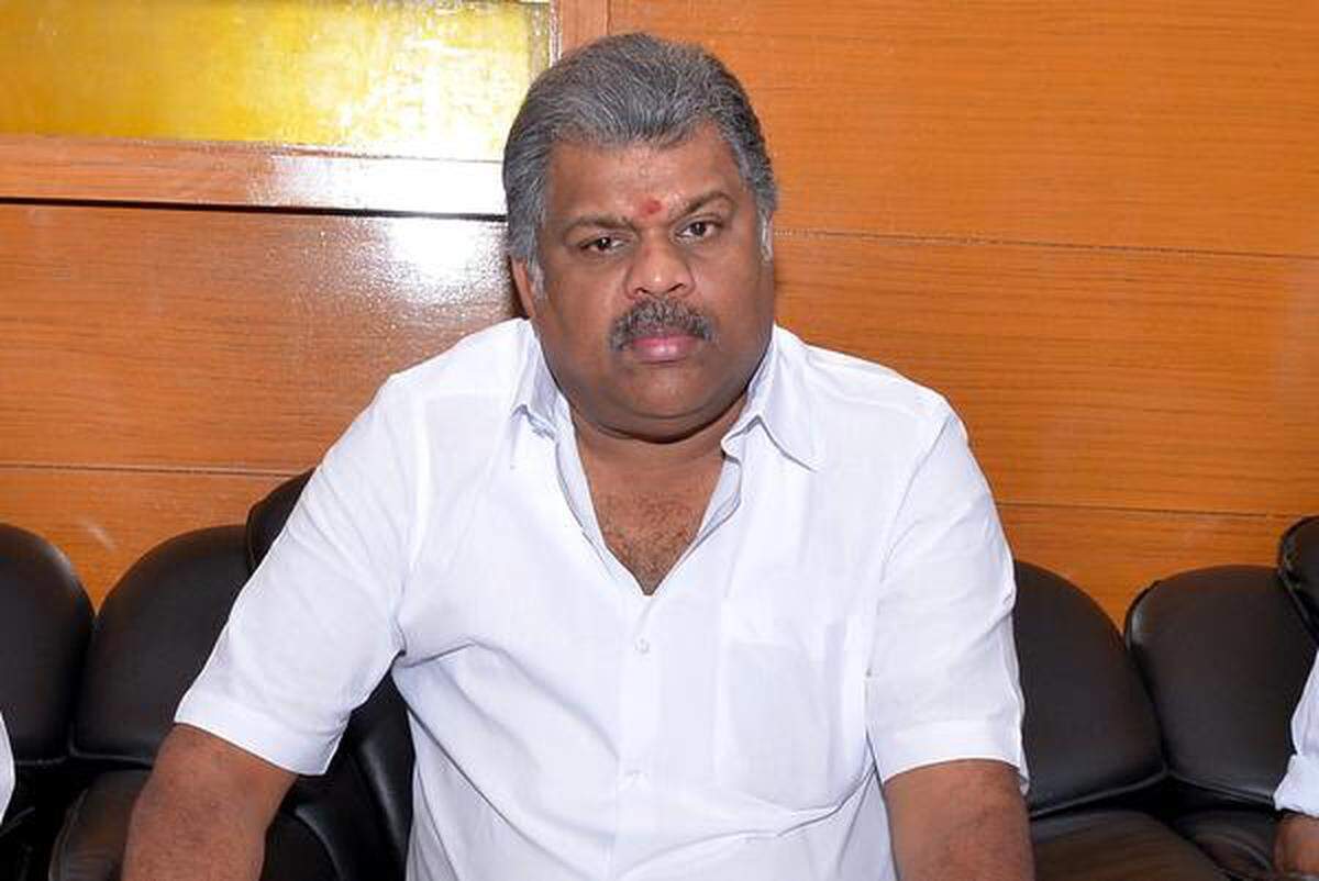 ஆன்மீக சுற்றுலா சென்ற 6 பக்தர்கள் ஆற்றில் மூழ்கி உயிரிழப்பு - ஜி.கே.வாசன் இரங்கல்!!