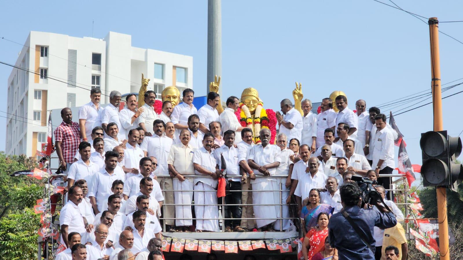 எம்.ஜி.ஆரின் 106-வது பிறந்த நாள் - கோவையில் அதிமுக எம்எல்ஏ-க்கள் மரியாதை!