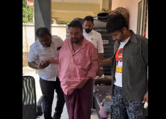 கால் விரல்களும் போச்சு...மருந்து வாங்க கூட காசு இல்ல...பொண்டாட்டி, புள்ளகுட்டி இருந்திருந்தா...