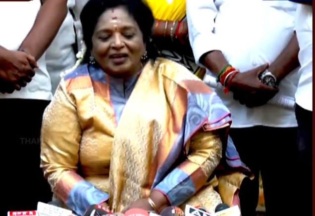 “நேற்று அம்மா... இன்று அப்பா... நாளை உதயா! நான் டாடி பக்கம் இல்ல மோடி பக்கம்”- சேகர்பாபுவை கலாய்த்த தமிழிசை