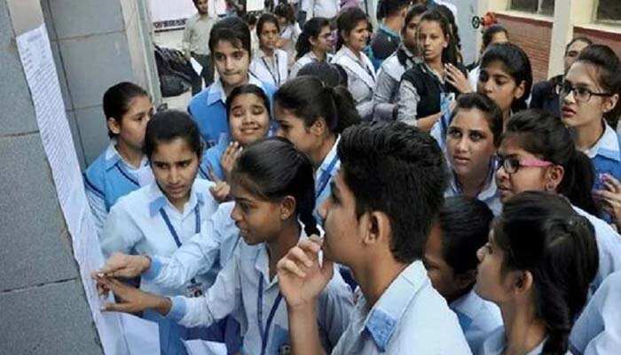 34 மாணவ, மாணவிகள் தற்கொலை! ஆறுதல் நேரலை பாதியில் நிறுத்தம்