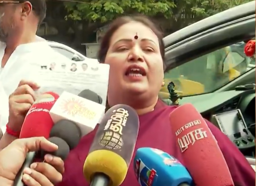 “ஜெ. உயிலை விரைவில் வெளியிடுவேன்... எனக்கு முதல்வர் பதவி வேண்டாம், எம்.எல்.ஏ சீட்டு போதும்”- ஜெயலட்சுமி