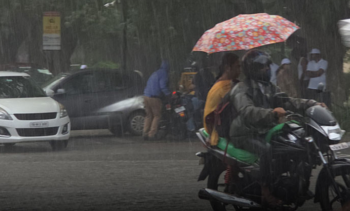 தென்காசி, நெல்லை, குமரி, தூத்துக்குடி மாவட்டங்களுக்கு ஆரஞ்ச் அலர்ட்