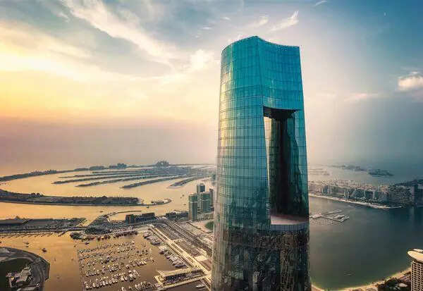 உலகின் மிக உயரமான ஹோட்டல் துபாயில் திறப்பு..!!