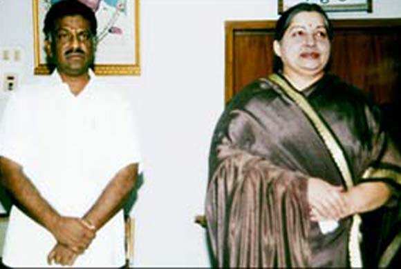 ஜெயலலிதா வீம்புக்காக செய்த தவறை ஓபிஎஸ் செய்தால்..கி.வீரமணி எச்சரிக்கை