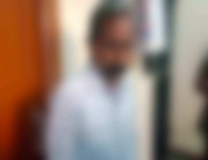 பெயில் ஆக்கிடுவேன் என்று மிரட்டி 15 மாணவிகளுக்கு பாலியல் தொல்லை -கணித ஆசிரியர் சிறையிலடைப்பு