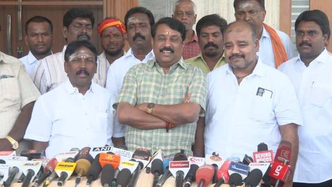 “செங்கோட்டையனை எங்கள் கட்சிக்கு அழைப்பது நாகரிகமாக இருக்காது”- நயினார் நாகேந்திரன்