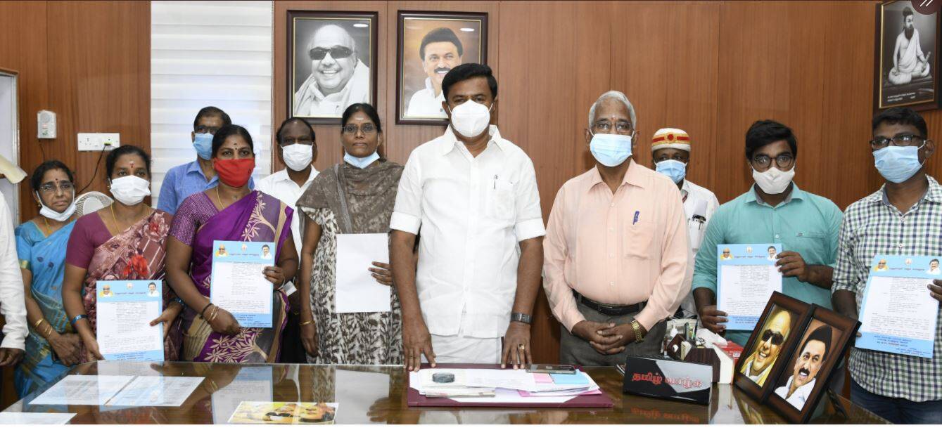 எழுதுபொருள் மற்றும் அச்சுத் துறை - இறந்த ஊழியர்களின் வாரிசுதாரர்களுக்கு பணி நியமன ஆணை!