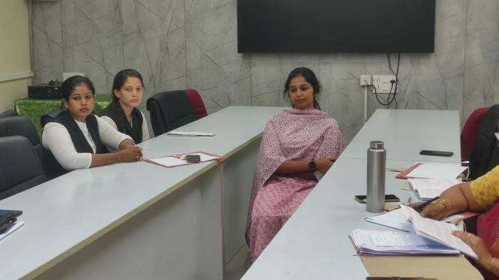 பிப்ரவரி 10-க்குள் எழுத்துப்பூர்வமாக விளக்கம் அளிக்க ஷர்மிகாவுக்கு உத்தரவு