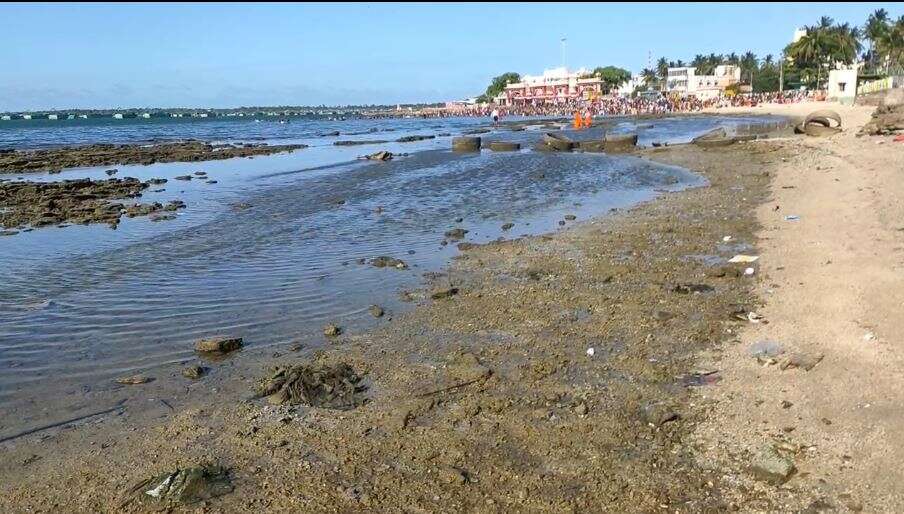 ராமேஸ்வரத்தில் திடீரென கடல் உள்வாங்கியதால் பரபரப்பு