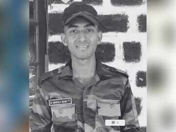 பாகிஸ்தான் தாக்குதலில் இந்திய வீரர் வீர மரணம்