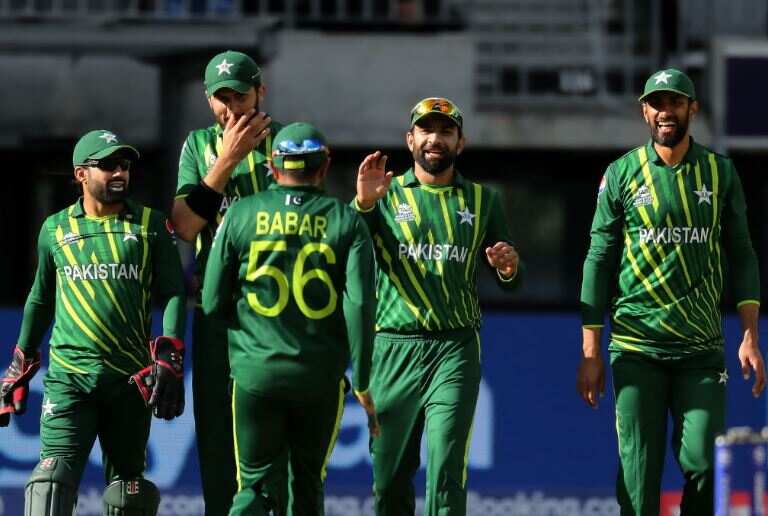 ஆசிய கோப்பை சூப்பர் 4 சுற்றில் பாகிஸ்தான்-இலங்கை அணிகள் இன்று மோதல்