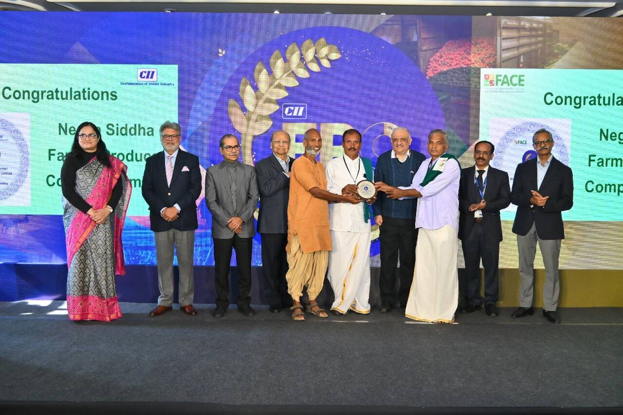 ஈஷா அவுட்ரீச் வழிகாட்டுதலில் இயங்கும் உழவர் உற்பத்தியாளர் நிறுவனங்கள் 13 தேசிய விருதுகளை வென்று அசத்தல்!