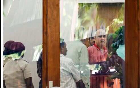 டெல்லி துணை முதலமைச்சர் வீட்டில் நடந்து வந்த சிபிஐ சோதனை நிறைவு