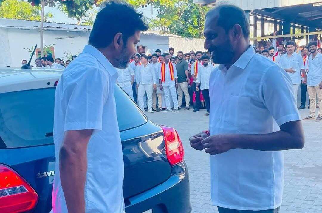 தவெக திருநெல்வேலி வடக்கு மாவட்ட செயலாளர் சஜி மாரடைப்பால் மரணம்