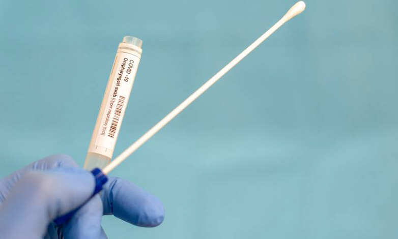 இளம்பெண் பிறப்புறுப்பில் கொரோனா சாம்பிள் எடுத்த ஊழியருக்கு 10 ஆண்டுகள் சிறை