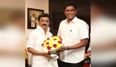 முதல்வர் ஸ்டாலினை சந்தித்து வாழ்த்து பெற்றார் டி.ஆர்.பி.ராஜா.. 