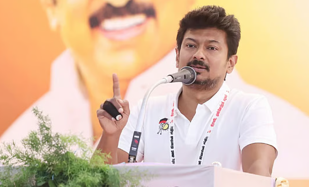 சோபா மாடல் அரசின் இந்த Washing Machine அரசியலை தமிழ்நாடு பார்த்து கொண்டு தான் இருக்கிறது - உதயநிதி..!!