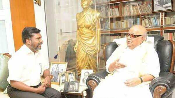 வள்ளுவரின் பெயருள்ள வரையில் கலைஞரின் புகழ் நிலைக்கும் - திருமா ட்வீட்