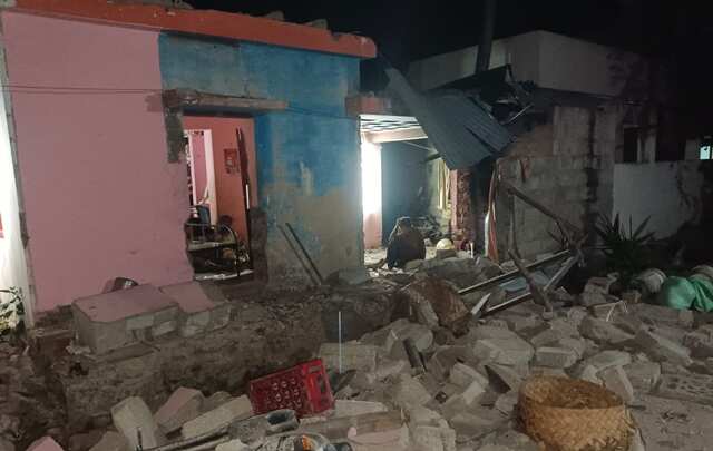 பட்டாசு தயாரிக்க வைத்திருந்த வெடி மருந்து, வெடித்து சிதறியதில் மாணவி பலி... குமரி அருகே சோகம்!