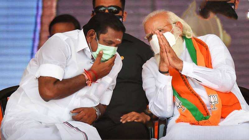 இரவில் தனித்தனியாக பிரதமரை சந்திக்கும் ஓபிஎஸ், இபிஎஸ்