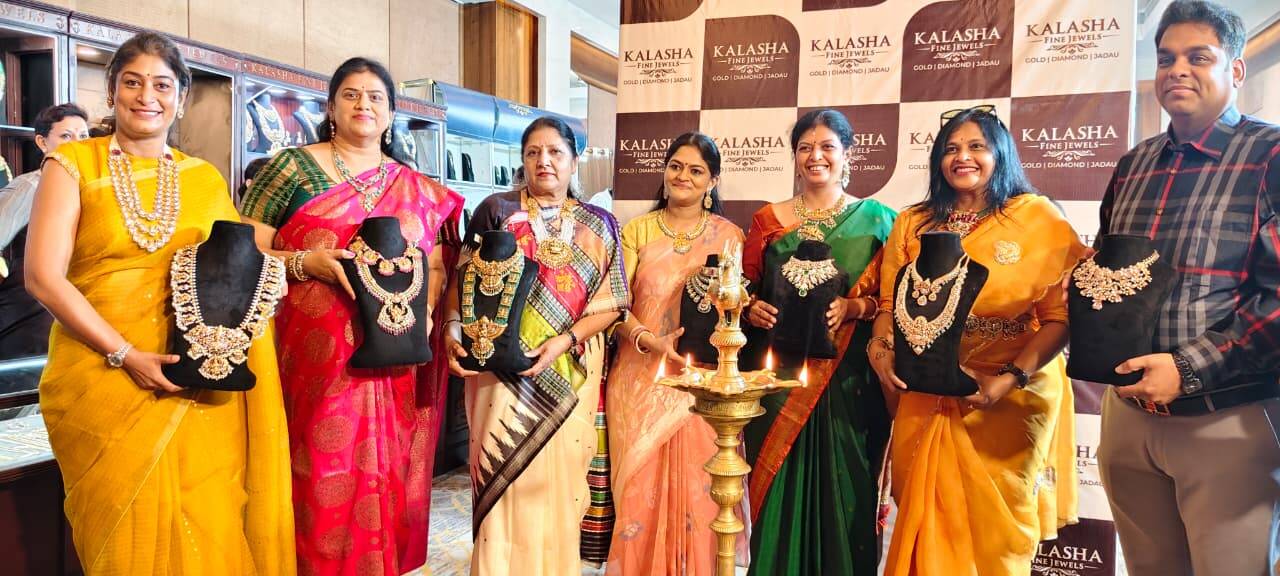 நாளை கடைசி நாள்..! கோவையில் கைவினை நகைக் கண்காட்சி!