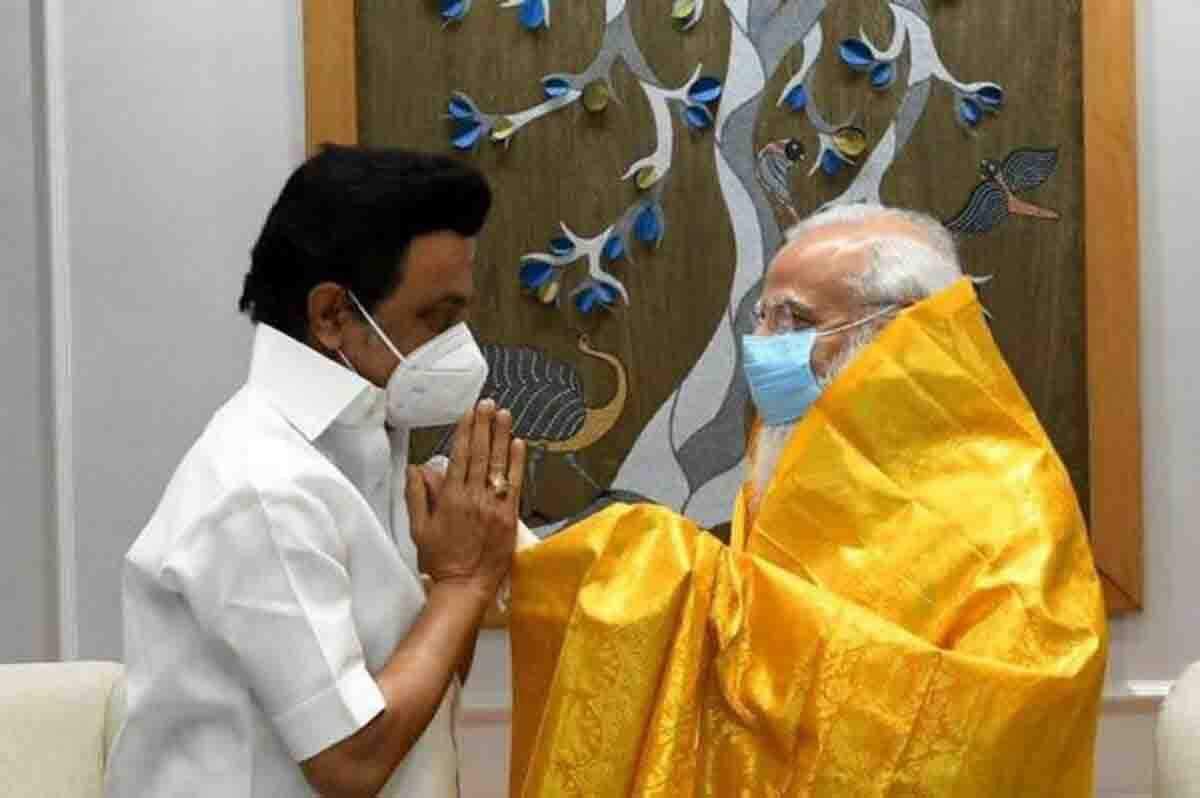 மோடி எங்களுக்கு எந்த காலத்திலும் எதிரியாக இருந்தது இல்லை - திமுக அந்தர்பல்டி