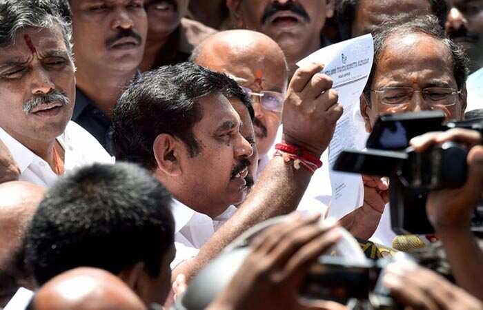 ’போலீஸ் பாதுகாப்பு வேணும் ’- எடப்பாடி ஆதரவாளர்கள் கதறல்