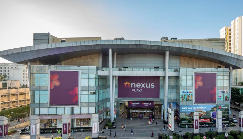 #BREAKING : சென்னை விருகம்பாக்கம் பிரபல ஃபோரம் மாலில் தீ விபத்து..! அலறியடித்து ஓடிய மக்கள்..!