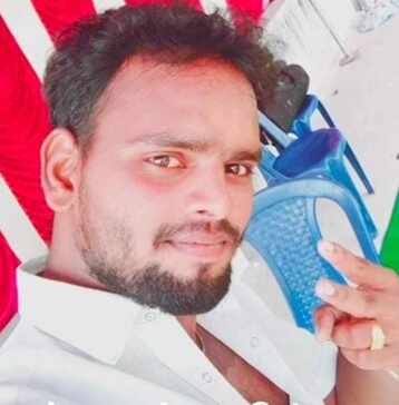 திருப்பத்தூர் அருகே அழகுநிலைய உரிமையாளர் மர்ம மரணம்... மனைவி மீது போலீசில் புகார்!