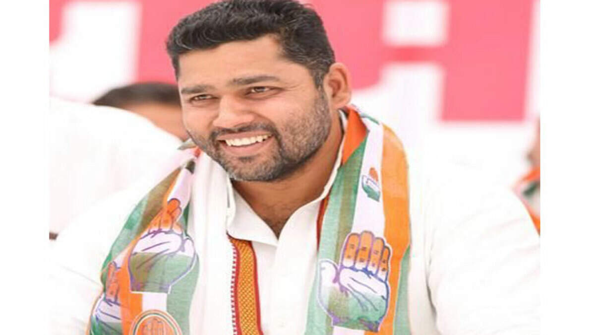 சிறுமிகள் ஏலம் விடப்படும் விவகாரம்.. இன்றைய காலகட்டத்தில் ஷூ கூட 10 ஆயிரம் ரூபாய்க்கு கிடைக்காது.. காங்கிரஸ் அமைச்சர்