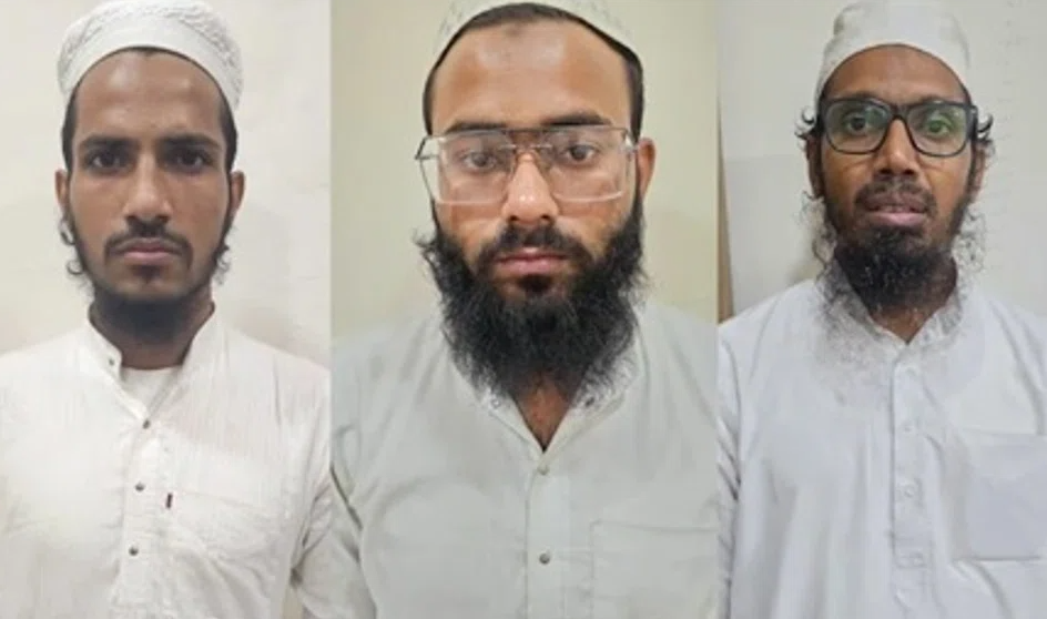 குஜராத்தில் 3 ஐஎஸ் பயங்கரவாதிகள் கைது..! நாடு முழுவதும் தாக்குதல் நடத்த சதி..?