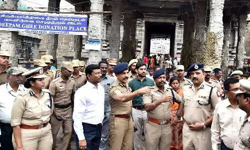 கார்த்திகை தீபத்தையொட்டி 12 ஆயிரம் போலீஸார் பாதுகாப்பு.. டிஜிபி நேரில் ஆய்வு..