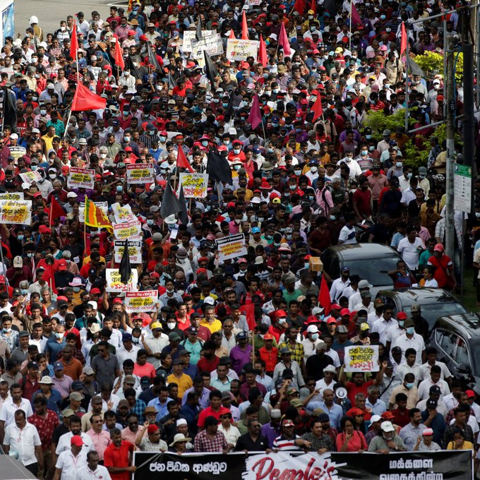 இலங்கையில் துப்பாக்கிச் சூடு..தொடரும் பதற்றம்.. - போலீஸாருக்கு அதிரடி உத்தரவு போட்ட மனித உரிமைகள் ஆணையம்