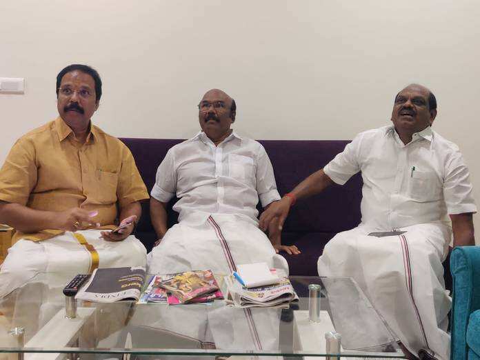 என் வாயை மூட முடியாது - திமுகவுக்கு ஜெயக்குமார் பதிலடி