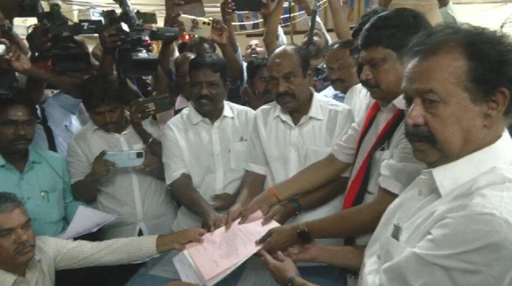 திமுக வேட்பாளர் அன்னியூர் சிவா வேட்புமனு தாக்கல்!