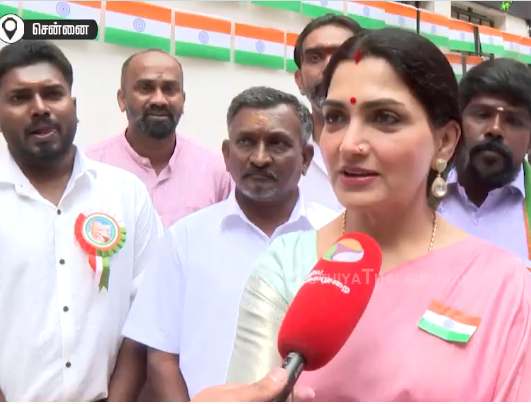 “தம்பி விஜய் அரசியலுக்கு புதுசு... திருந்திவிடுவார்”- குஷ்பு