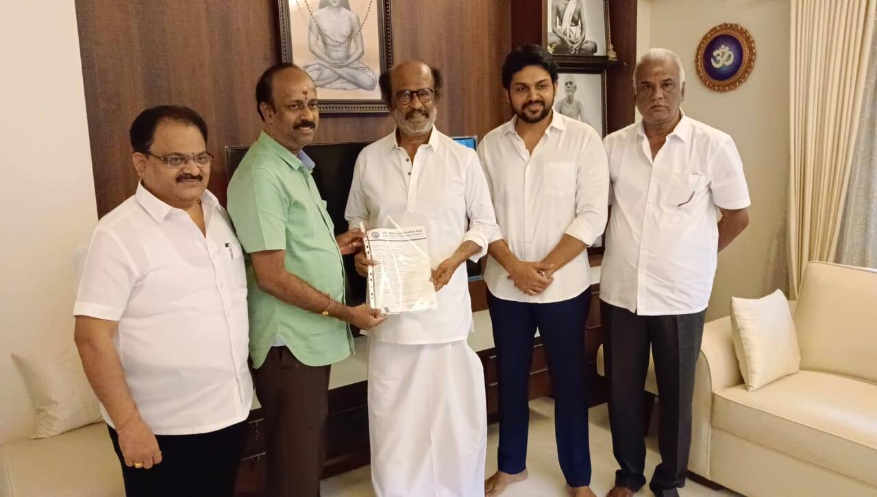 கருணாநிதி 100 - ரஜினி, கமலுக்கு நேரில் அழைப்பு விடுத்த நிர்வாகிகள்!!