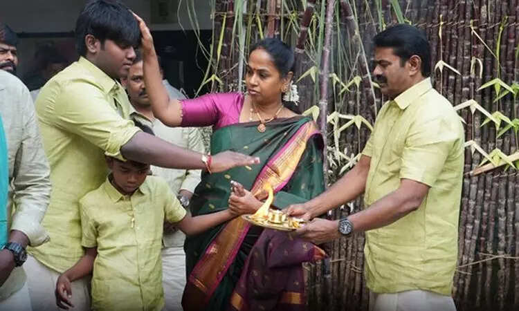 தமிழர் இல்லங்களில் புரட்சிப் பொங்கல் பொங்கட்டும்: சீமான் வாழ்த்து!