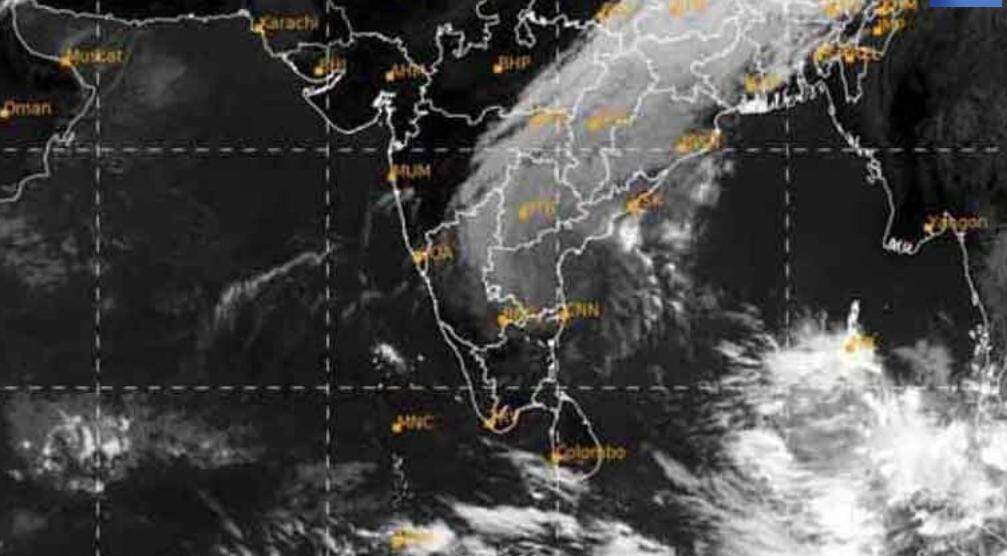 காற்றழுத்த தாழ்வு மண்டலமாக வலுப்பெறுகிறது ஆழ்ந்த காற்றழுத்த தாழ்வு பகுதி!