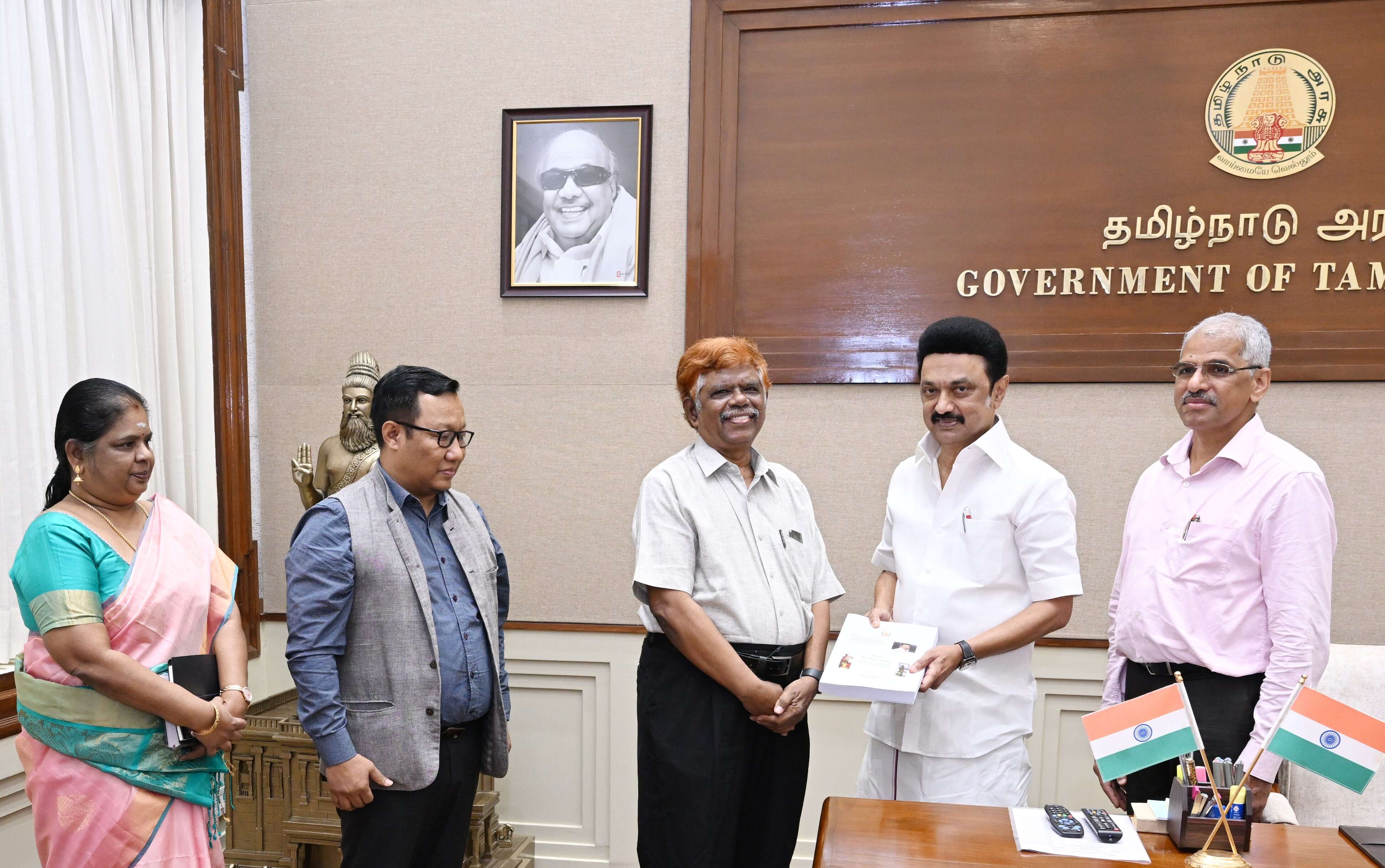 கூர்நோக்கு இல்லங்கள் - முதல்வரிடம் அறிக்கை தாக்கல்