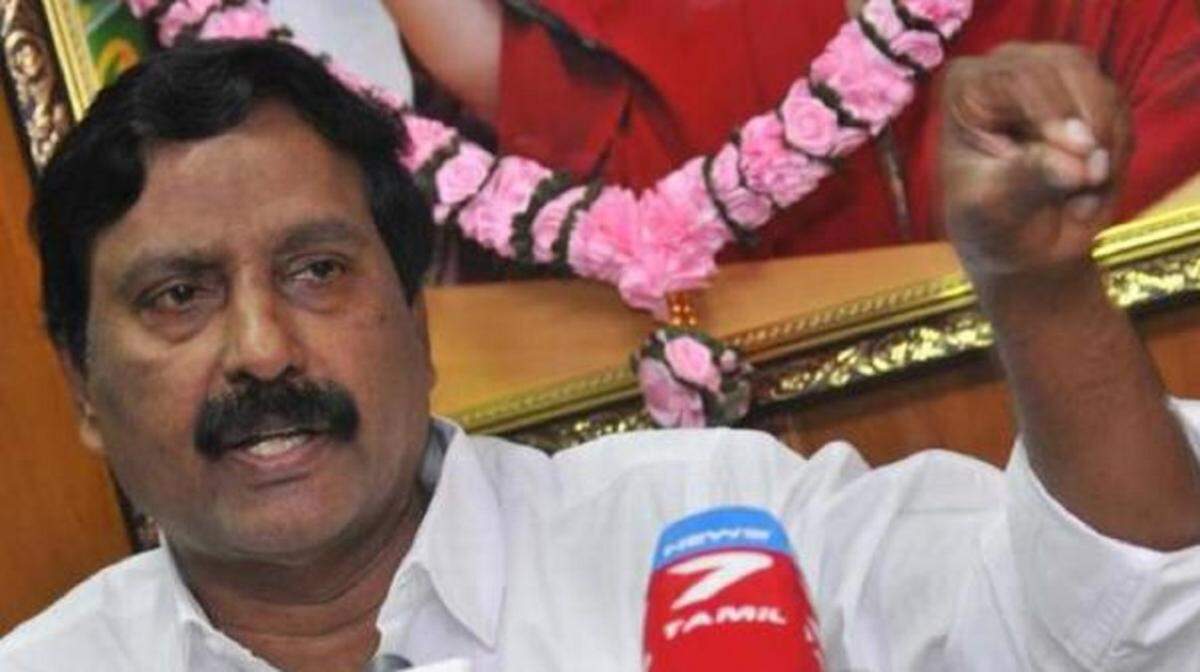 காங்கிரஸ், திமுகவினர் மீது தேசிய பாதுகாப்பு சட்டத்தின் கீழ் நடவடிக்கை எடுக்க வேண்டும் - அதிமுக வலியுறுத்தல்..