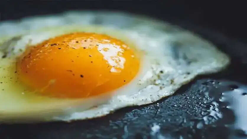 முட்டை சாப்பிட்டால் உடல் எடை குறையுமா? - வெள்ளைக்கரு மட்டும் சாப்பிடுபவர்கள் கவனத்திற்கு!