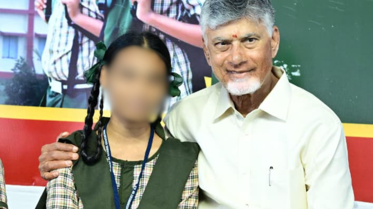 முதல்வர் பாராட்டிய 3 நாட்களிலேயே தற்கொலை: ஆந்திராவில் நிகழ்ந்த சோகம்!