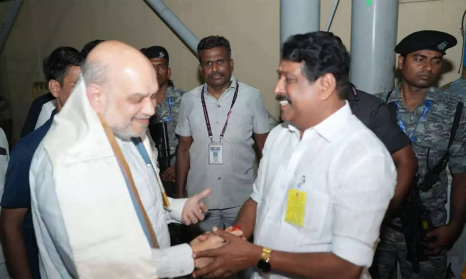 தமிழக பாஜகவின் 'டார்கெட் 50': டெல்லியில் அமித்ஷாவுடன் நயினார் நாகேந்திரன் நடத்திய அதிரடி ஆலோசனை..!