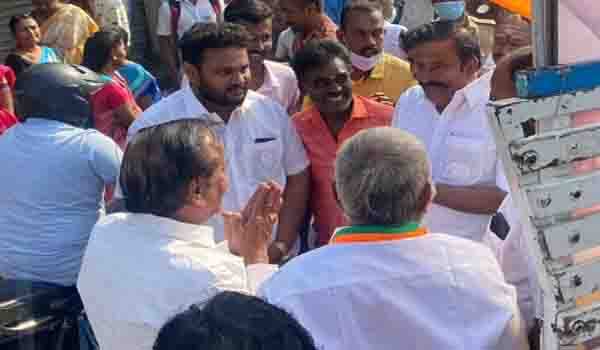 ஆவேசம், ஆத்திரம்...அடுத்த சில நிமிடங்களில் சிரித்துக்கொண்ட நேரு - ராஜா